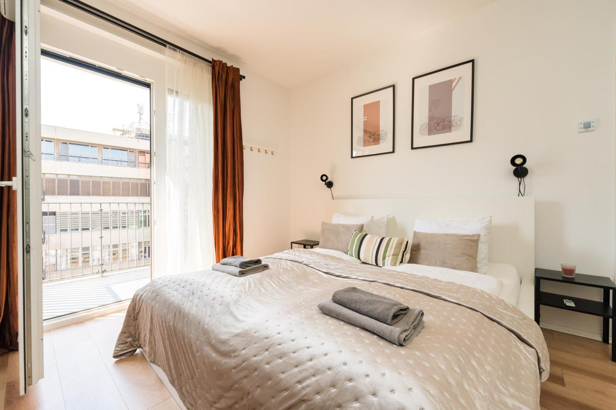 Brand New Modern Apartment-2 Rooms-Balcony-Garage Budapest Exterior photo